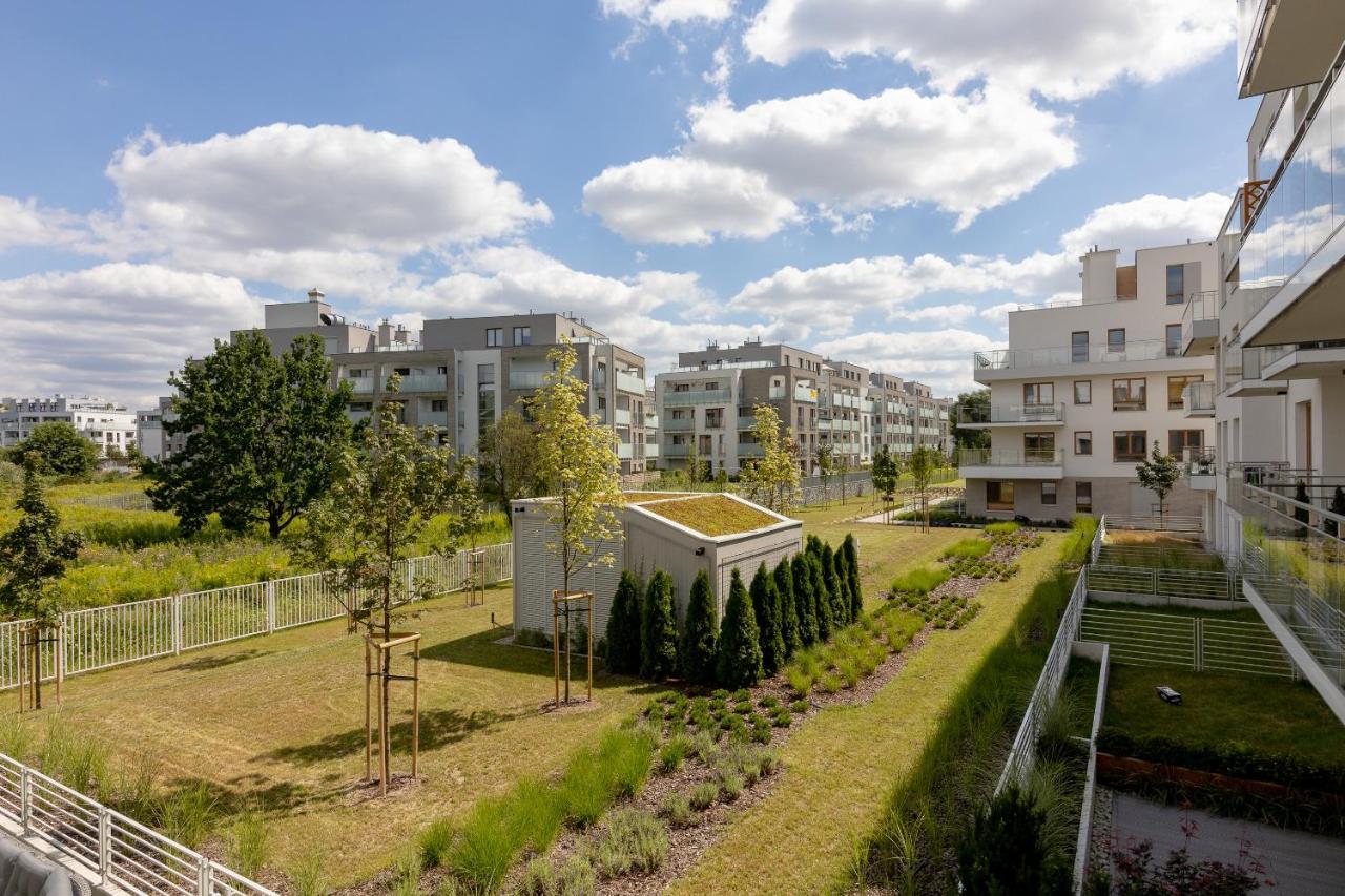 דירות ורשה Wilanow Gardens With Balcony מראה חיצוני תמונה
