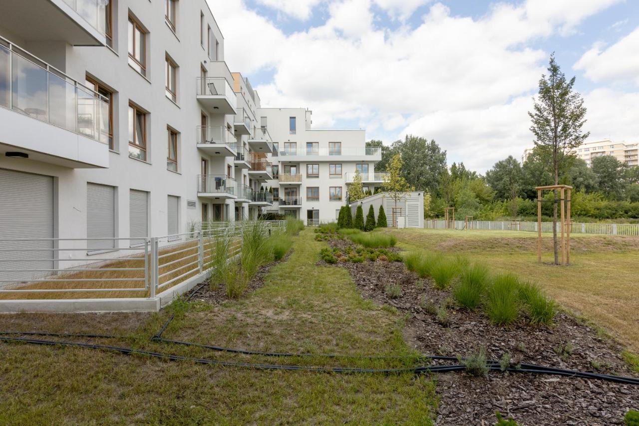 דירות ורשה Wilanow Gardens With Balcony מראה חיצוני תמונה